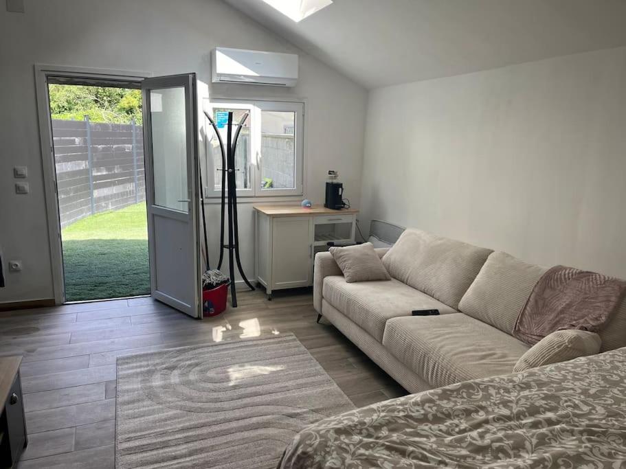 Maisonnette Avec Terrasse Avec Spa Privatif Lutterbach المظهر الخارجي الصورة